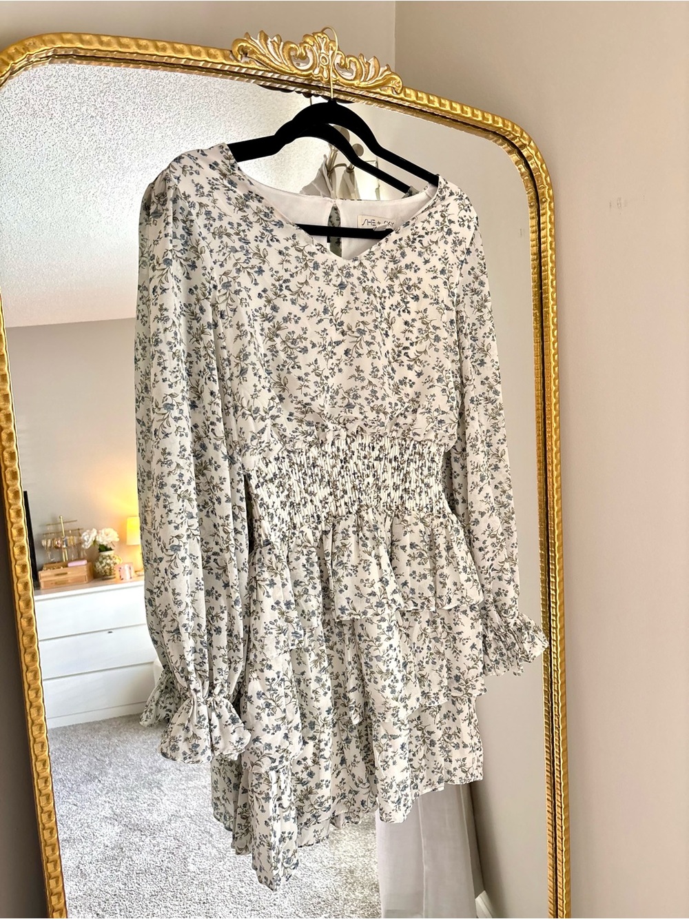 Floral Smocked Waist Long Sleeve Dress - White/Blue